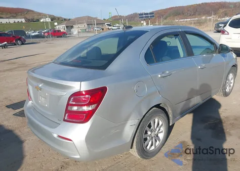 2020 Chevrolet Sonic Fwd Lt z USA, uszkodzony, nr VIN 1G1JD5SB9L4142843